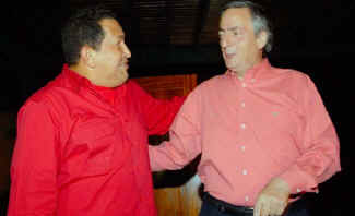 Hugo Chávez y Néstor Kirchner... Los otros.