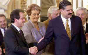 - ? Gracias José Luis !... - ? De nada, Ricardo !...