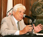Dr. Alberto Natale