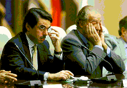 El Rey Juan Carlos y Josema Aznar "Dicen que estaban aburridos"  -  fotografía propiedad de La Raz? Internews